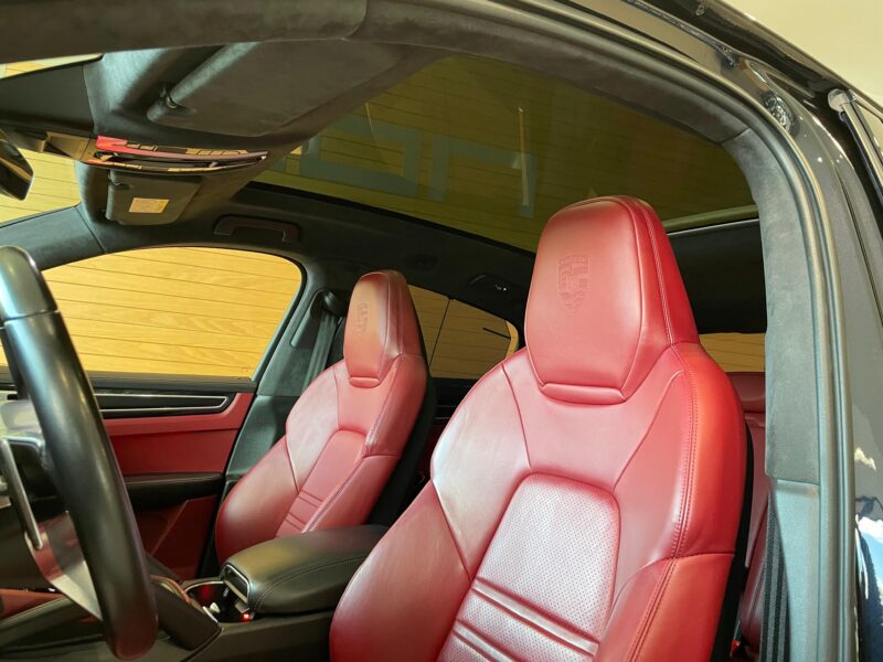 Porsche Cayenne Coupe GTS