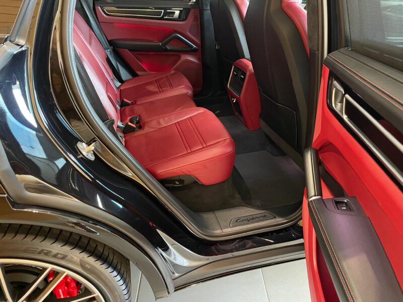 Porsche Cayenne Coupe GTS