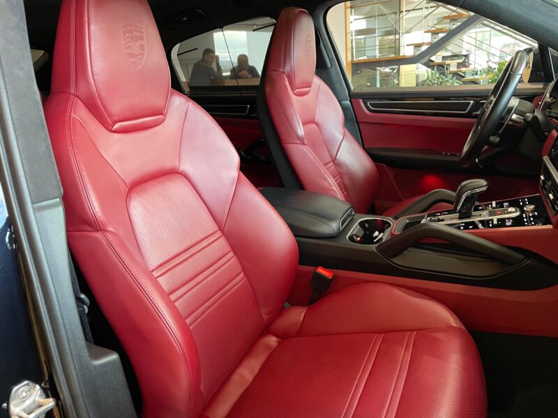 Porsche Cayenne Coupe GTS