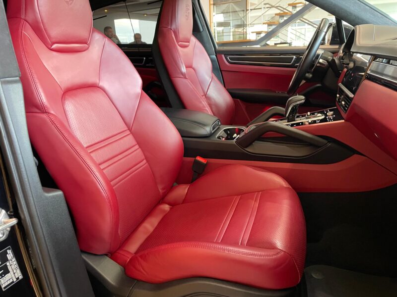 Porsche Cayenne Coupe GTS