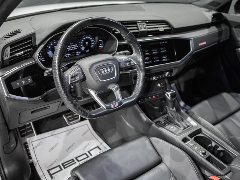 Audi Q3 SB 45 TFSI Black Line S-Tronic