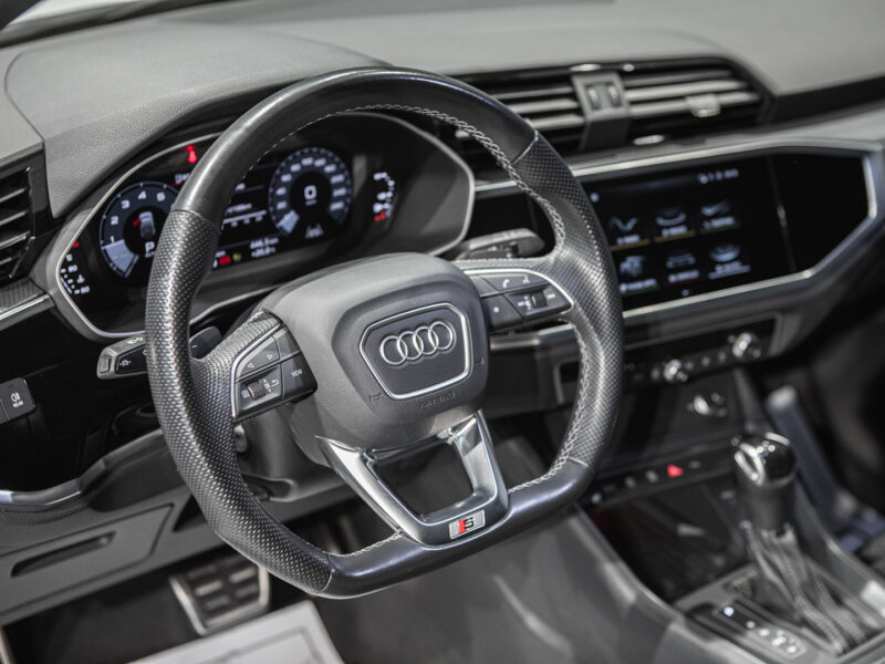 Audi Q3 SB 45 TFSI Black Line S-Tronic