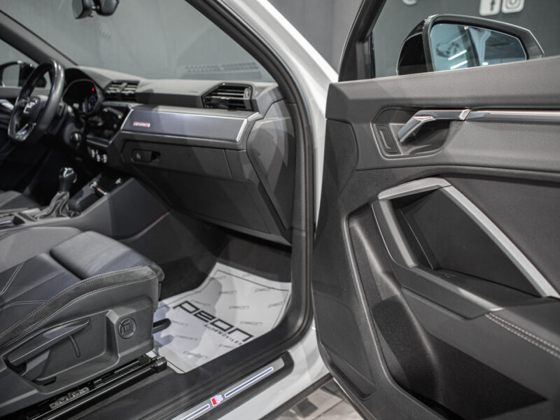 Audi Q3 SB 45 TFSI Black Line S-Tronic