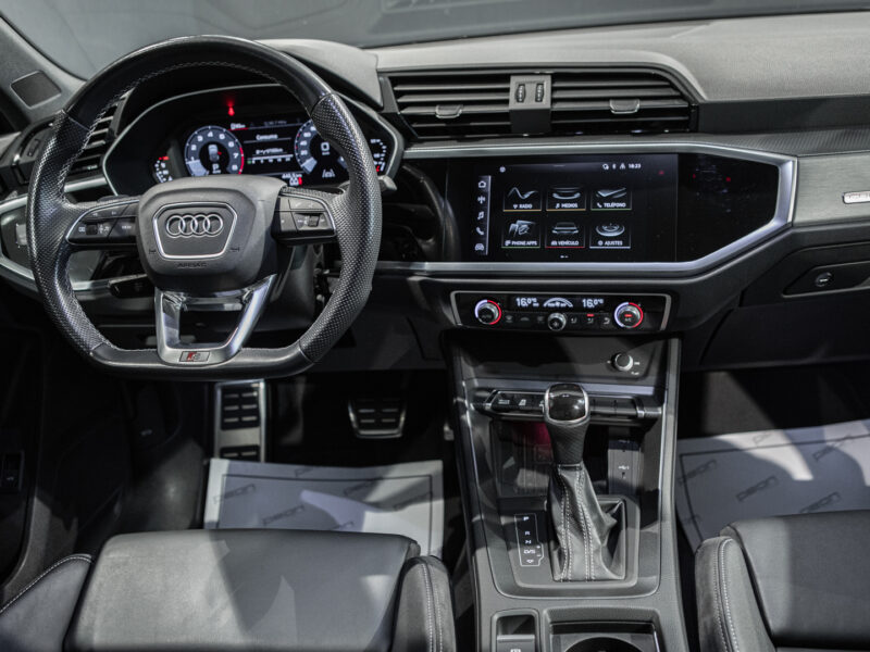 Audi Q3 SB 45 TFSI Black Line S-Tronic