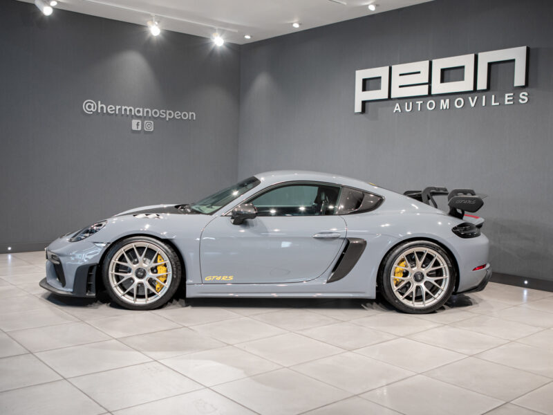 Porsche 718 Cayman GT4 RS