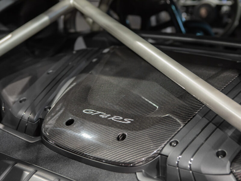 Porsche 718 Cayman GT4 RS