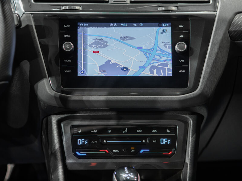 VW TIGUAN 2.0 TDI DSG7 4M R-Line