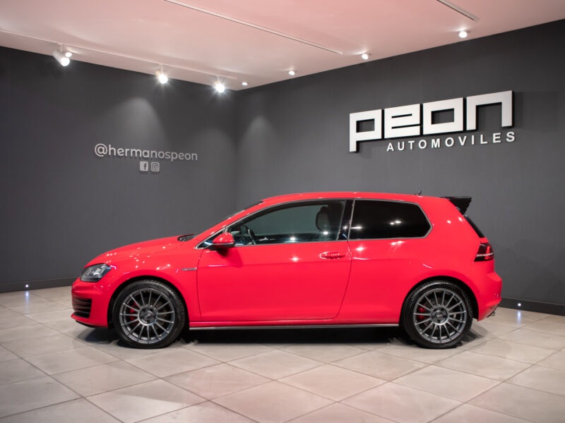 Volkswagen Golf VII GTD 3p