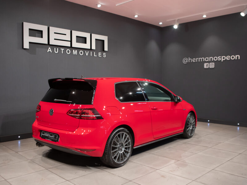 Volkswagen Golf VII GTD 3p
