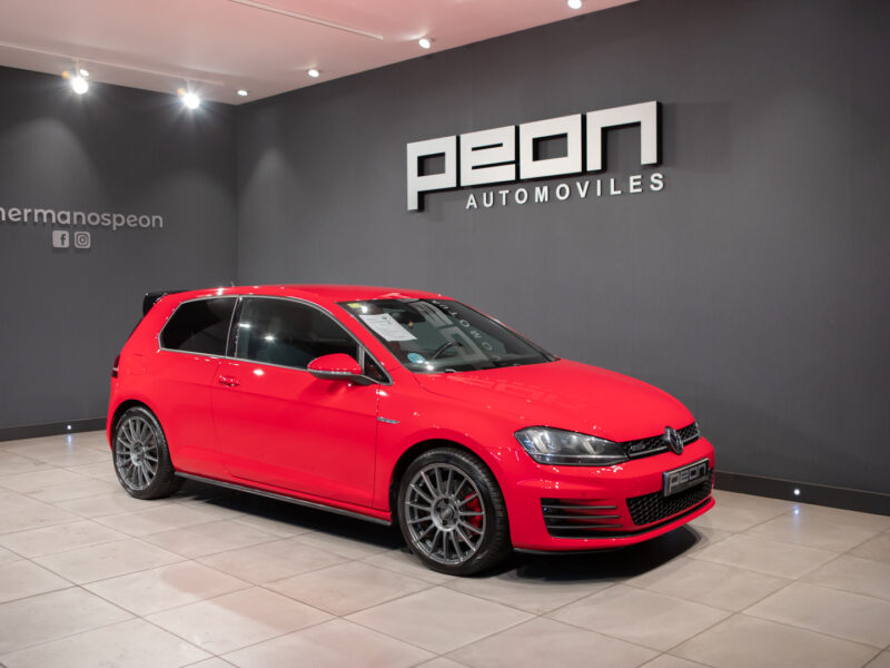 Volkswagen Golf VII GTD 3p