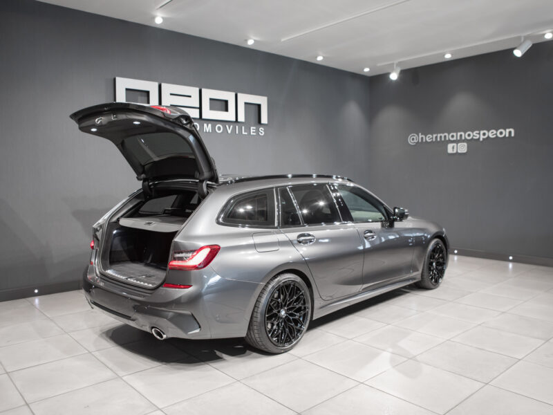 BMW 320d Touring xDrive M-Sport