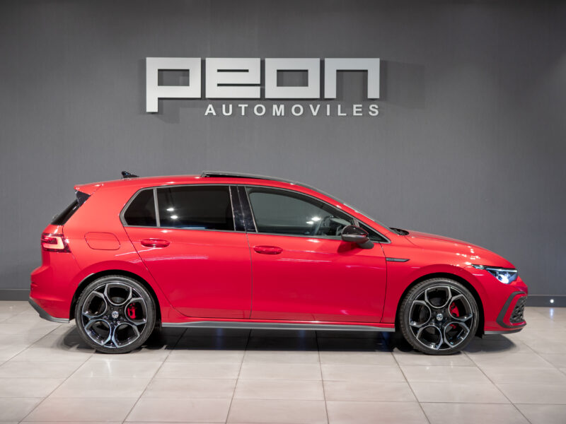Volkswagen Golf 8 GTD DSG 5p