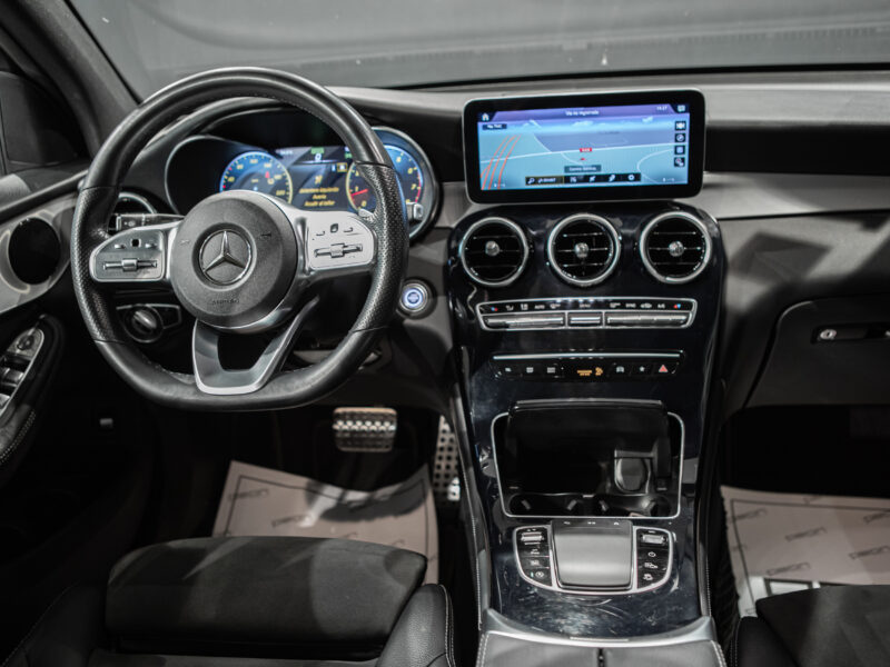 Mercedes-Benz GLC 200 4M 9G AMG