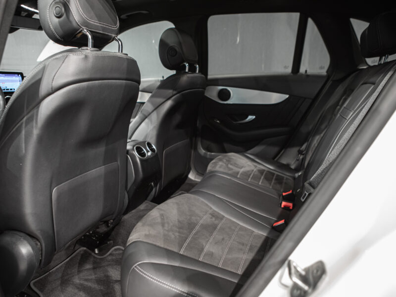 Mercedes-Benz GLC 200 4M 9G AMG