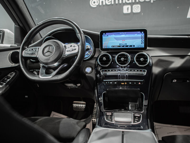Mercedes-Benz GLC 200 4M 9G AMG