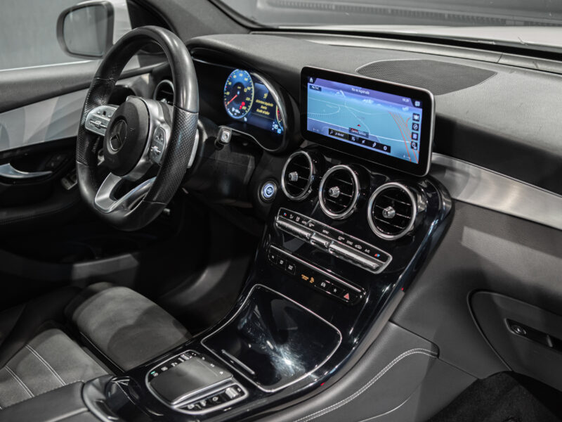 Mercedes-Benz GLC 200 4M 9G AMG