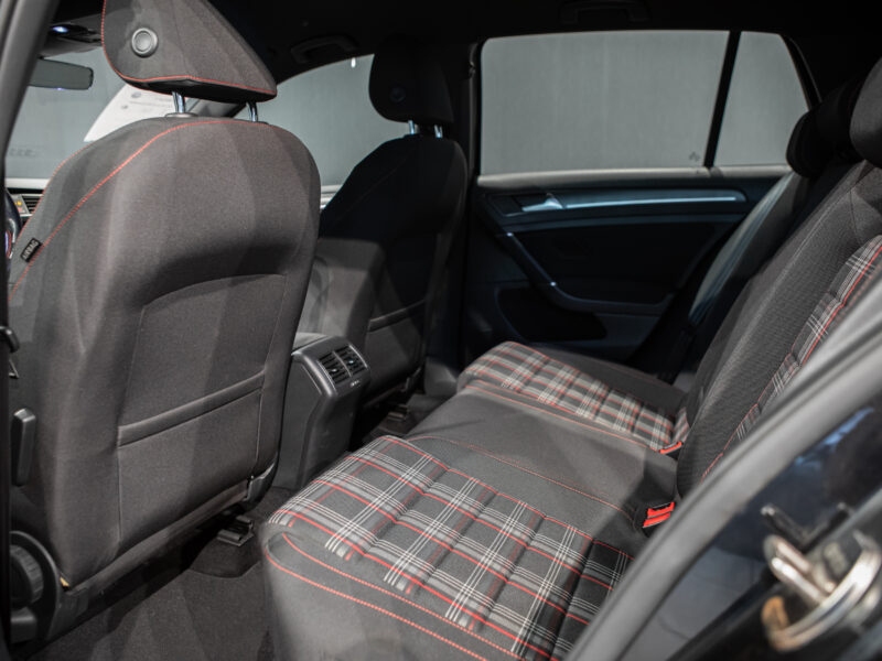 VW Golf 7.5 GTI Performance DSG7 5p