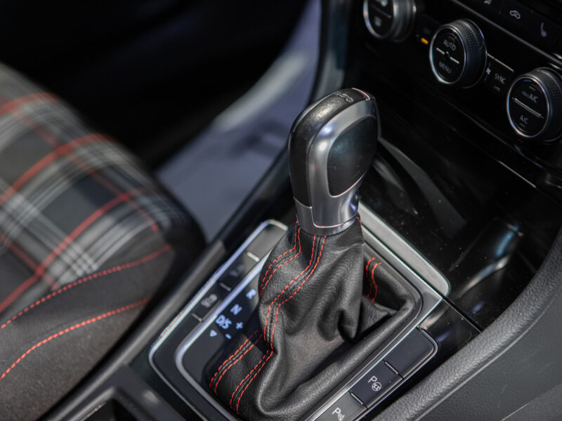 VW Golf 7.5 GTI Performance DSG7 5p