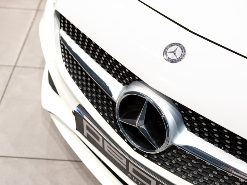 Mercedes-Benz A 200d 7G AMG