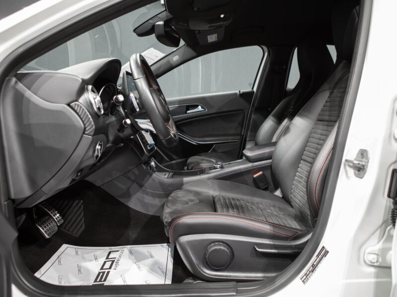 Mercedes-Benz A 200d 7G AMG
