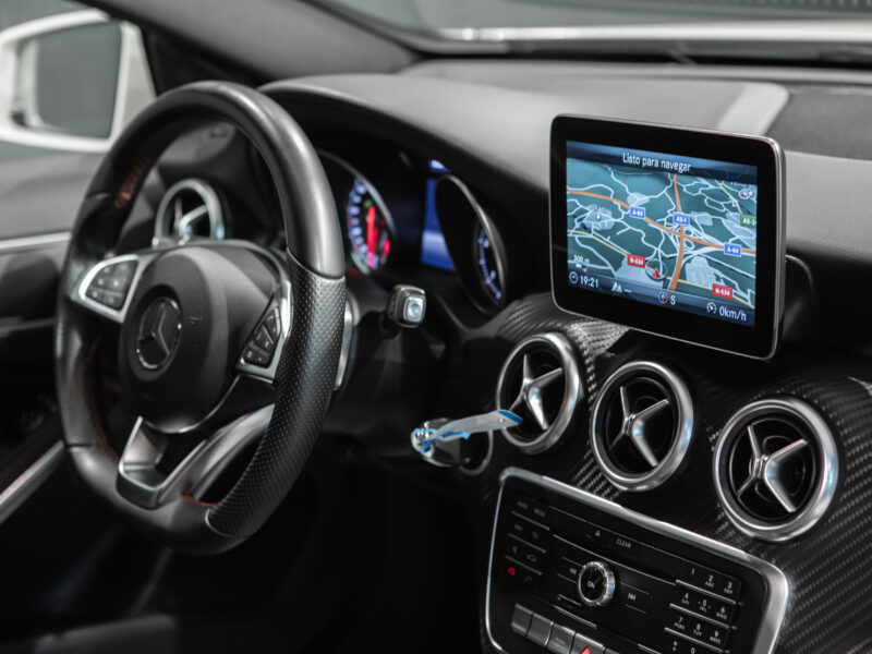 Mercedes-Benz A 200d 7G AMG