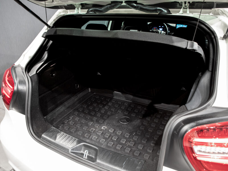 Mercedes-Benz A 200d 7G AMG