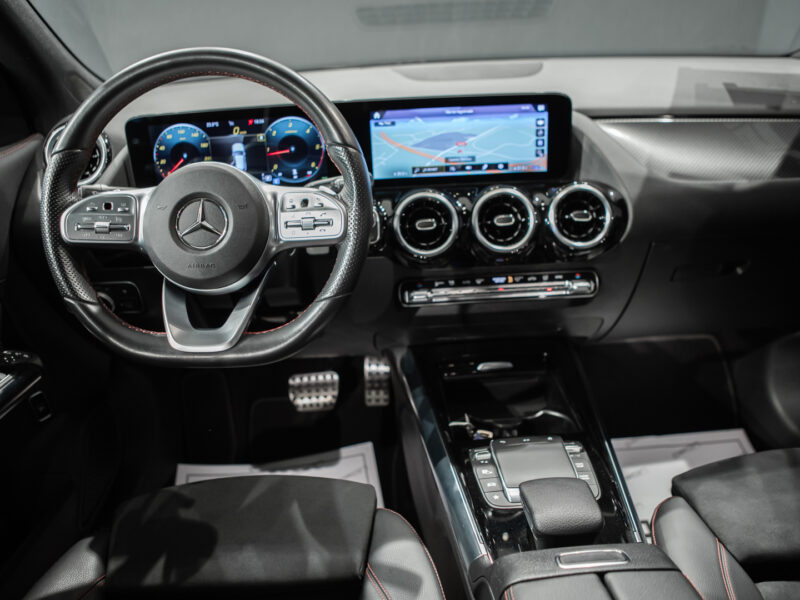 Mercedes-Benz GLA 200d 8G AMG