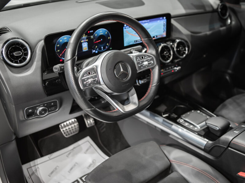 Mercedes-Benz GLA 200d 8G AMG