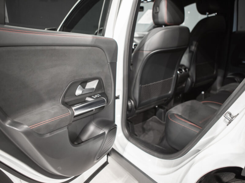 Mercedes-Benz GLA 200d 8G AMG