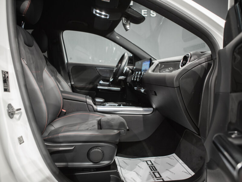 Mercedes-Benz GLA 200d 8G AMG