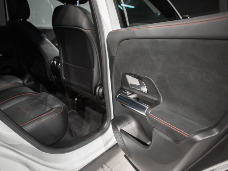 Mercedes-Benz GLA 200d 8G AMG