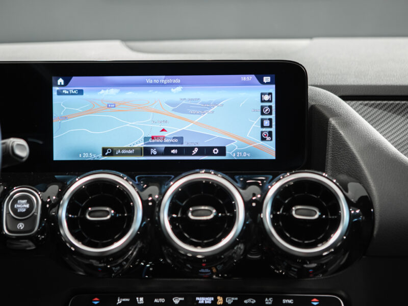 Mercedes-Benz GLA 200d 8G AMG