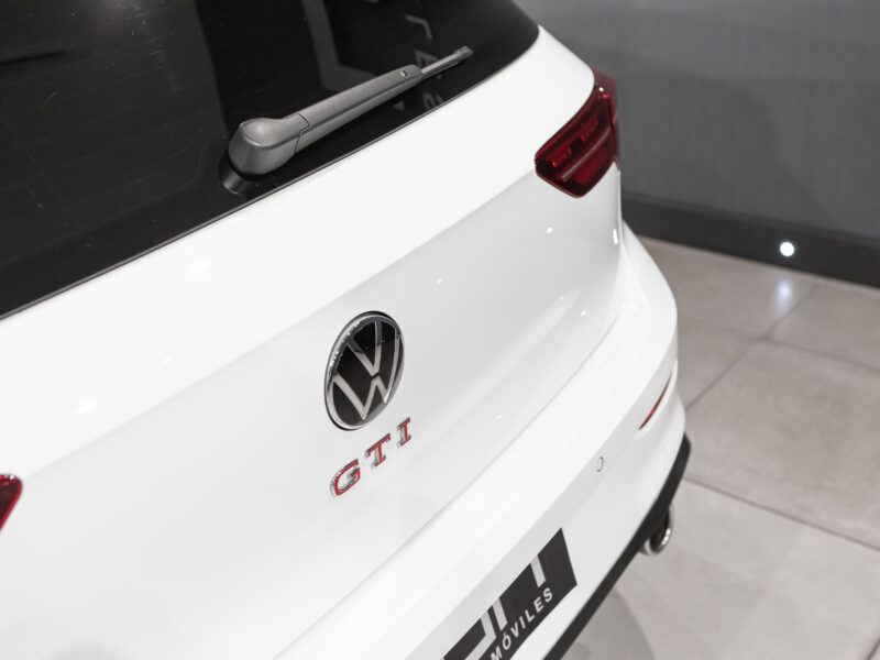 Volkswagen Golf GTI 5p