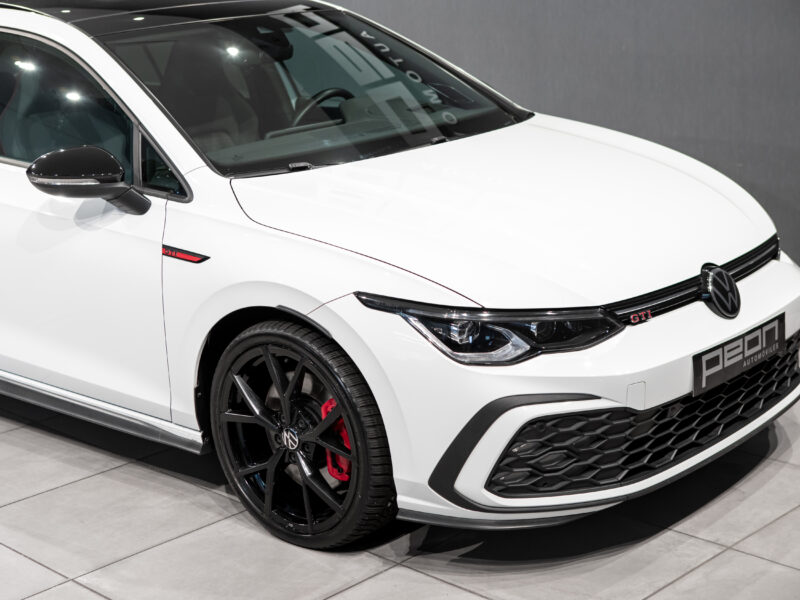 Volkswagen Golf GTI 5p