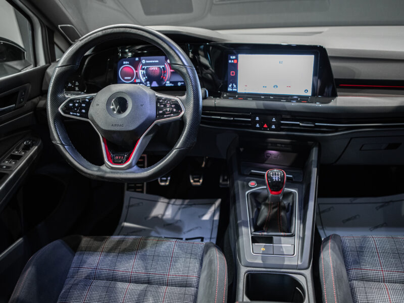 Volkswagen Golf GTI 5p