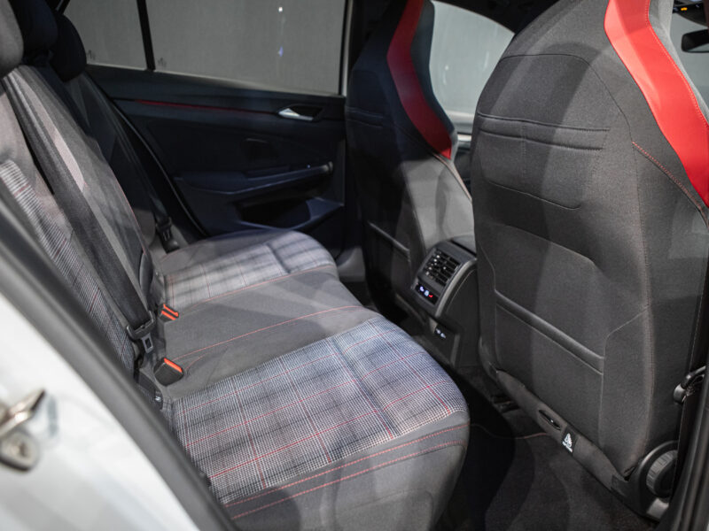 Volkswagen Golf GTI 5p