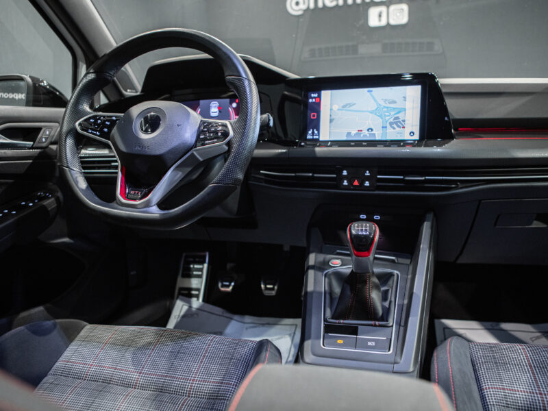 Volkswagen Golf GTI 5p