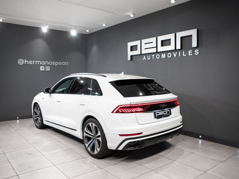 Audi Q8 45 TDI Tiptronic Q. Black Line