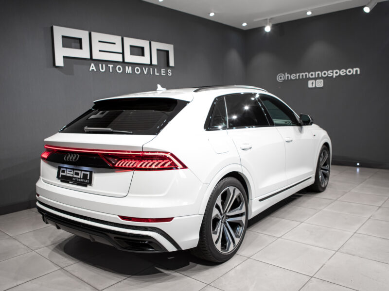 Audi Q8 45 TDI Tiptronic Q. Black Line