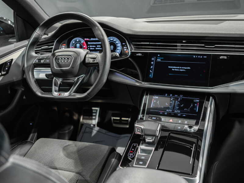 Audi Q8 45 TDI Tiptronic Q. Black Line