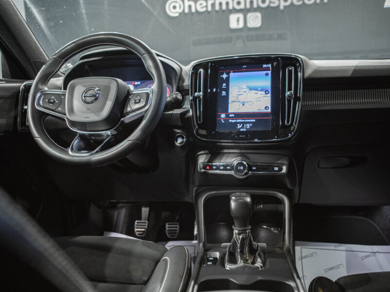 Volvo XC40 D3 R-Design