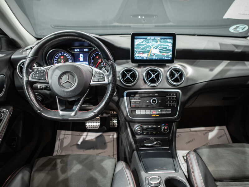 MB CLA Shooting Brake 200d 7G AMG