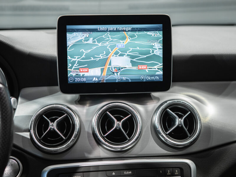 MB CLA Shooting Brake 200d 7G AMG