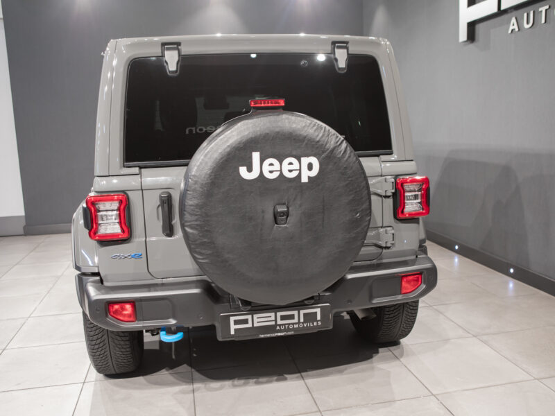 Jeep Wrangler 5p Sahara 4xe 8ATX