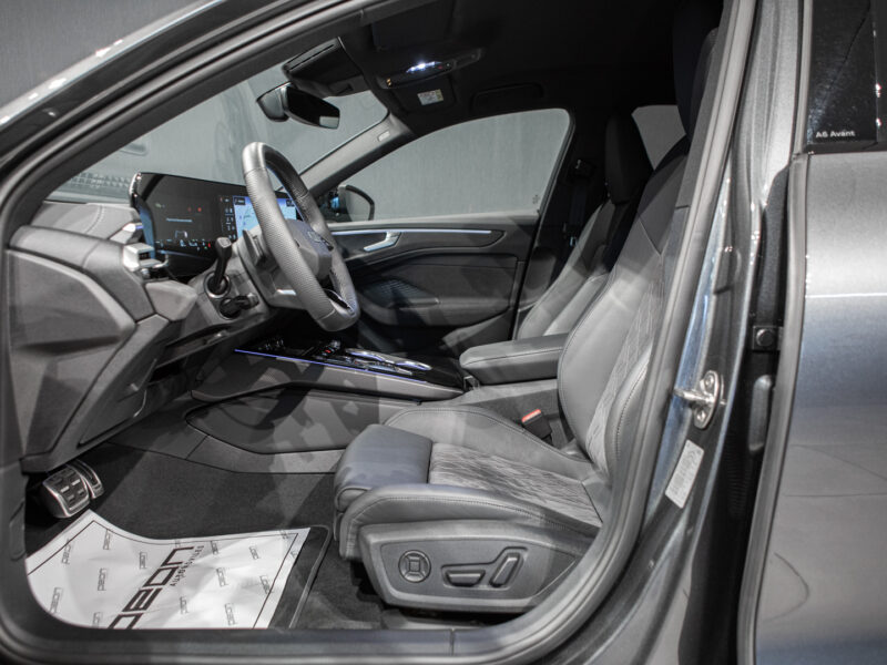 Audi A6 Avant 40 TDI Quattro Black Line
