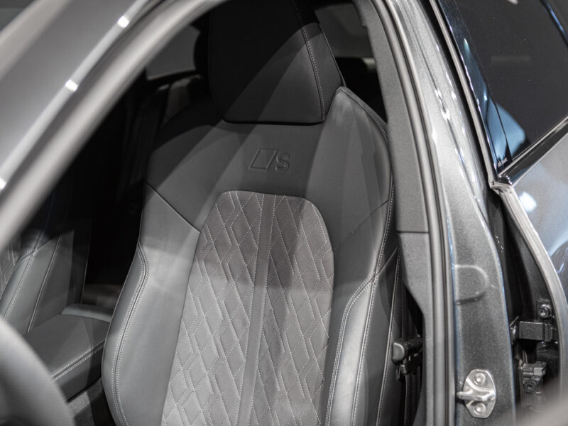 Audi A6 Avant 40 TDI Quattro Black Line