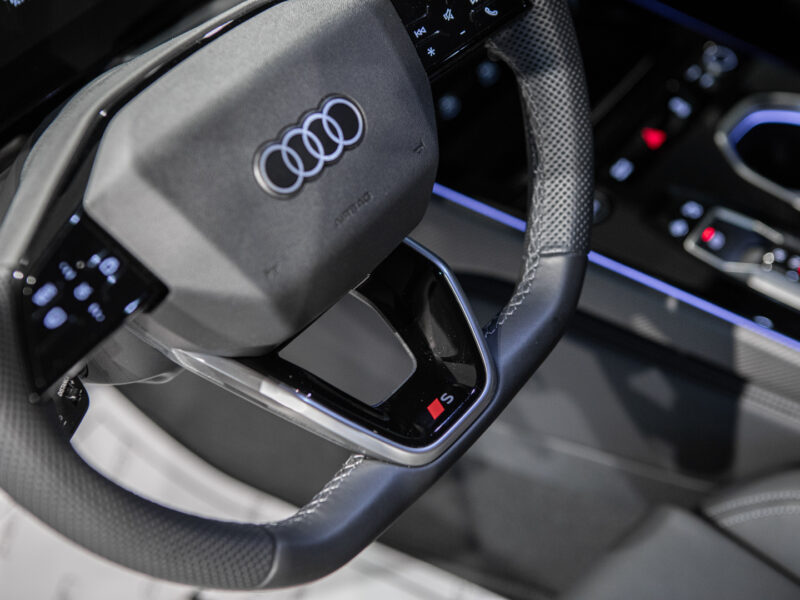 Audi A6 Avant 40 TDI Quattro Black Line