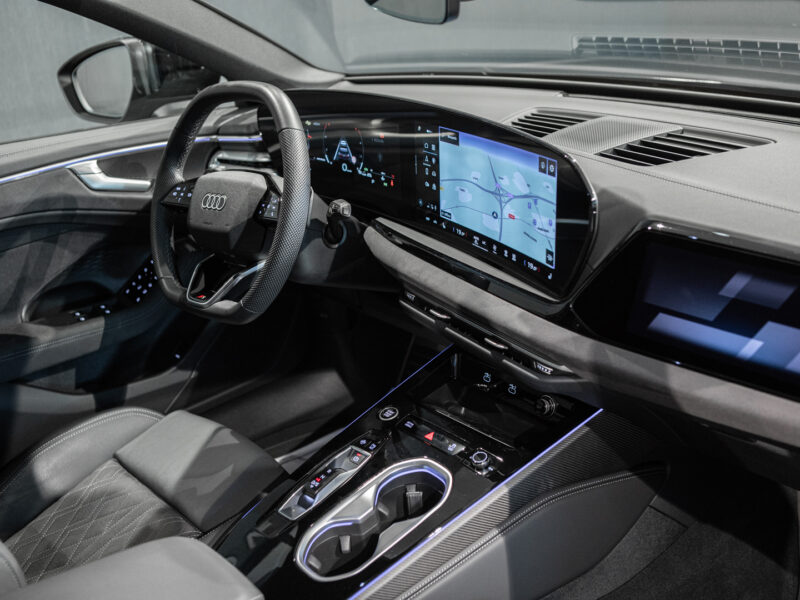 Audi A6 Avant 40 TDI Quattro Black Line