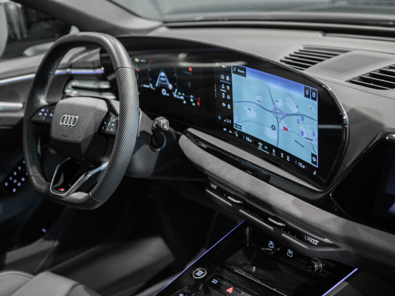 Audi A6 Avant 40 TDI Quattro Black Line
