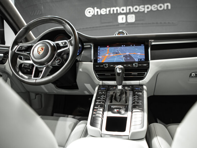 Porsche Macan 2.0i